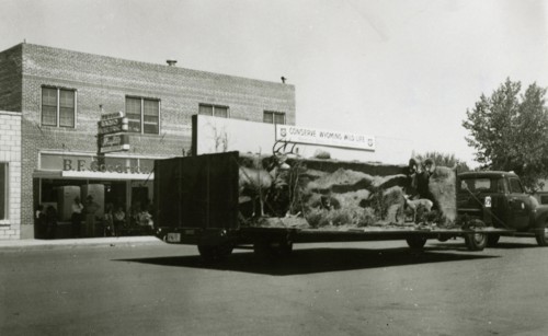 Truck with Wild Life Diorama ca 1948