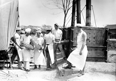 U.S. Navy Baking School ca. 1917
