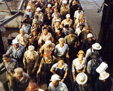 Workers leaving Pennsylvania shipyards