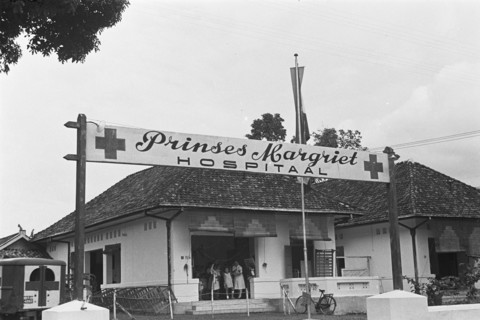 1947 - The Princess Margriet Hospital - Batavia, Indonesia, Jakarta, Dutch East Indies