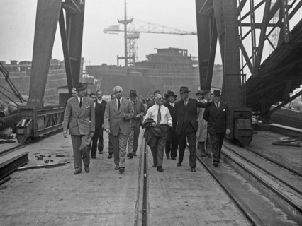 September 19, 1947 - American Commission visits Amsterdam