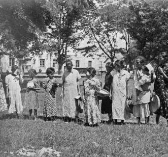 Indonesian Girls seem to have received new clothes; Date February 1947; Location Indonesia, Dutch East Indies