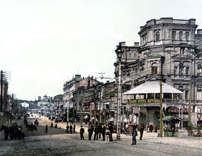 Krestchatik, (i.e., Kreshchatik), street, Kiev, Russia, (i.e., Ukraine) ca. 1890-1900