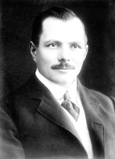 Hugh McIntosh 4 7 1907