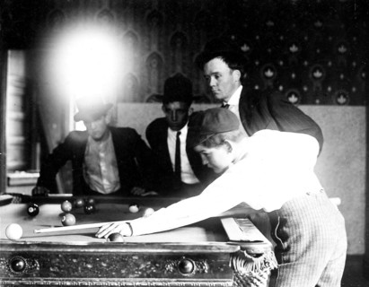 Johnston's Branch adjoining Saloon. St. Louis, Mo, May 1910