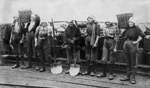 Belgian women coal mine workers (coal miners) ca. 1910-1915