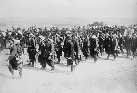 French soldiers marching at the beginning of World War I ca. 1914-1915