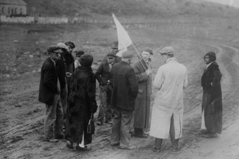 Colorado Coalfield Miners Strike of 1913-1914 - Forbes, Colo. -- Correspondents under flag of truce