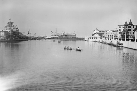 Asbury Park Lake in Asbury Park, New Jersey ca. 1910-1915