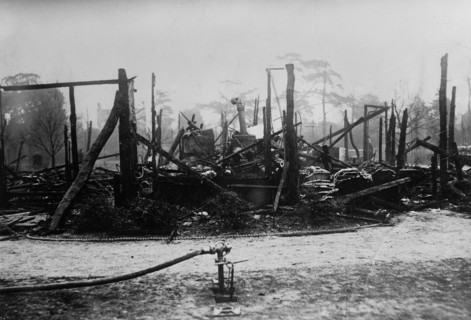 Tea House, Kew Gardens, destroyed by suffragettes ca. March 1913