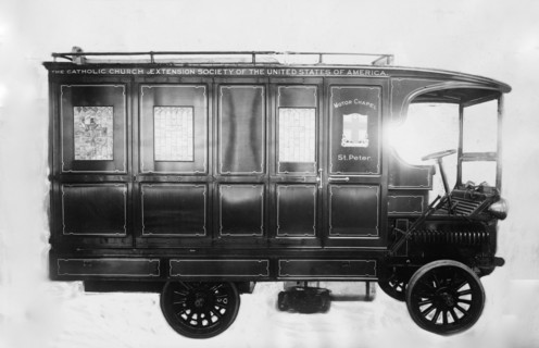 A vehicle called the Motor Chapel (a mobile chapel) used for worship services ca. 1910-1915