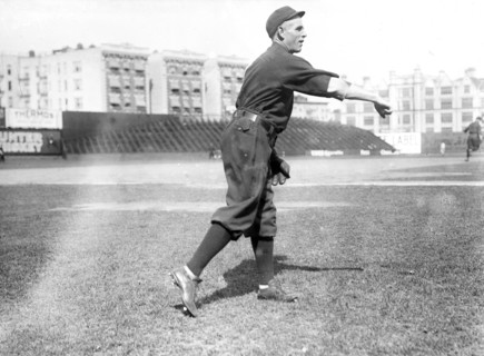 Clark Griffith, Cincinnati, NL, at Hilltop Park, New York City (baseball) ca. 1909