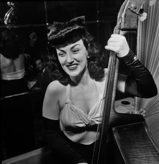Portrait of Vivien Garry, New York, N.Y., Dixon's, ca. May 1947