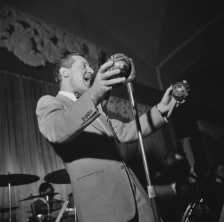 Portrait of Ray McKinley and Paul Kashian, Hotel Commodore, Century Room, New York, N.Y., ca. Jan. 1947