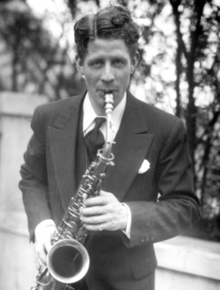 Rudy Valee