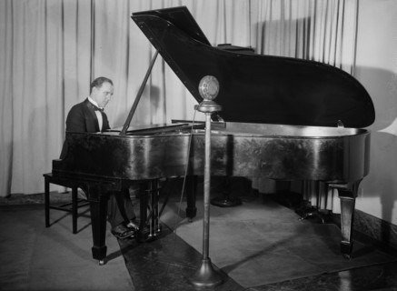 Frank LaForge, an American pianist, composer and arranger ca. January 1925