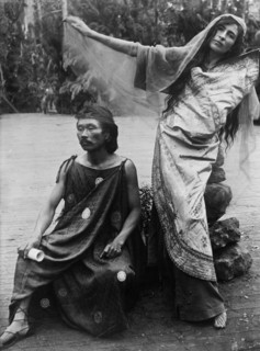 Japanese writer Takeshi Kanno with wife, sculptor Gertrude Farquharson Boyle Kanno ca. 1914