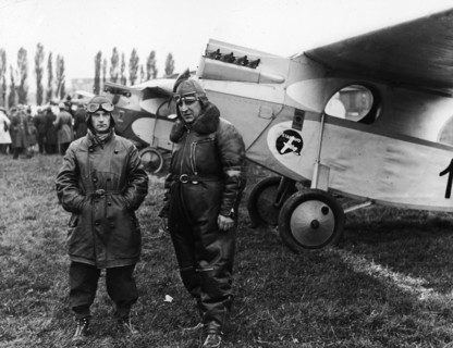 The crew of the RWD-4 aircraft from the Silesian Aeroclub (Leonard Satel and Edward Sapora) during the 4th National Tourist Planes Competition in Warsaw ca. 1931