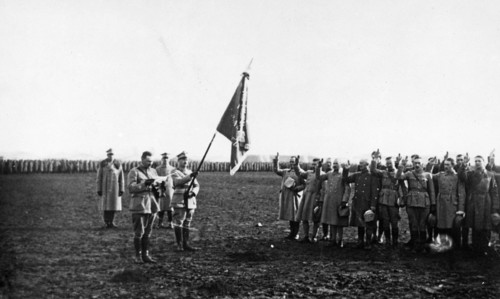 Polish military camp in La Mandria near Turin - the swearing-in ceremony of two hundred officers ca. 1918