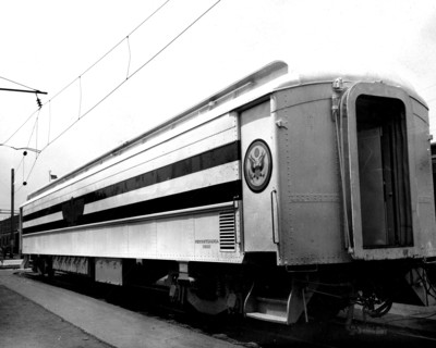 Photograph of Freedom Train Display Car