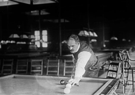 Date: 1910-1915 - Fred Lowenthal