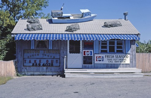1980s America -  Hudson Seafood Store, Hudson, New Hampshire 1984