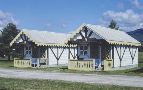 1980s United States -  Motel Snow Bound, Manchester, Vermont 1984