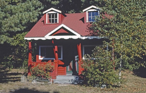 1980s United States -  Trail's End Motel, Route 2, Hanover, Maine 1984