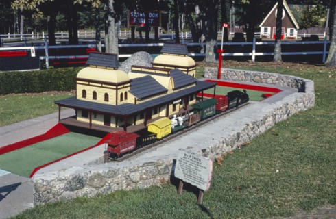 1980s America -  Funspot mini golf, Route 3, Weirs Beach, New Hampshire 1984