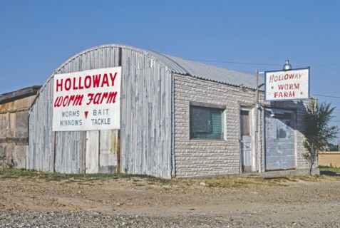1980s America -  Holloway Worm Farm, Route 66, Amarillo, Texas 1982