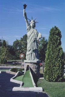 1980s America -  Valleybrook mini golf, Route 202, Chadds Ford, Pennsylvania 1984