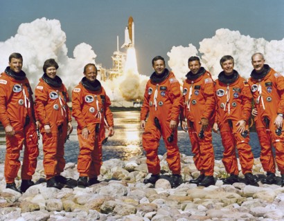 1991 - The STS-42 crew portrait