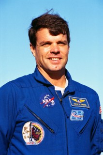 1997 - Kevin Kregel, commander of the STS-87 crew, participates in a news briefing at Launch Pad 39B during the Terminal Countdown Demonstration Test (TCDT) at Kennedy Space Center (KSC).