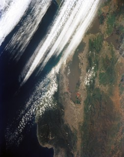 (28 April-6 May 1991) --- Large format (five-inch) frame of the San Francisco/Oakland Bay Area of northern California. Stratus clouds at 35,000 feet and cumulus clouds at about 15,000 feet are seen ov...