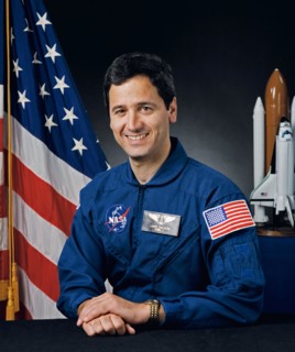 1991 - Official portrait of STS-50 Payload Specialist Lawrence J. DeLucas