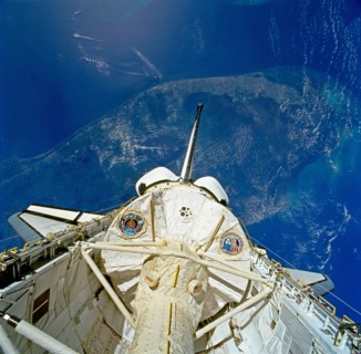 (25 June-9 July 1992) --- The first United States Microgravity Laboratory 1 (USML-1) module is pictured in the payload bay of the Earth-orbiting Space Shuttle Columbia in this scene over the southern ...