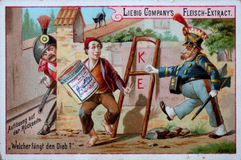 Two gendarmes pursue a young thief