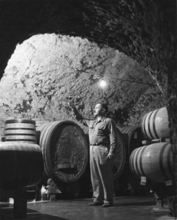 Beringer Vintner Samples Wine