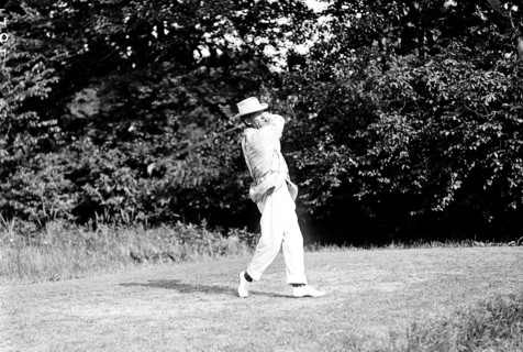 Walter Travis playing golf ca. 1909-1914