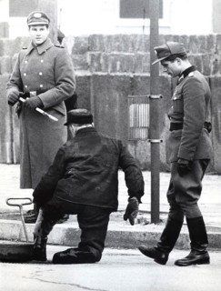 11/15/1961 -  Installation of Locks in the Sewers