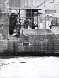 10/6/1961 - At This Site Volkspolizei Opened Fire As Two Young Men from East Berlin Try to Flee