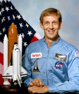 (1984) --- Astronaut Michael J. McCulley