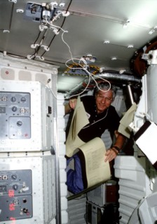 Astronaut Henry W. Hartsfield Jr.