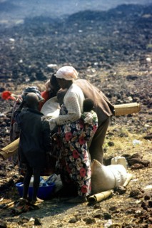 1994 - Rwandan refugees who have come to Goma after a civil war erupted in their country.