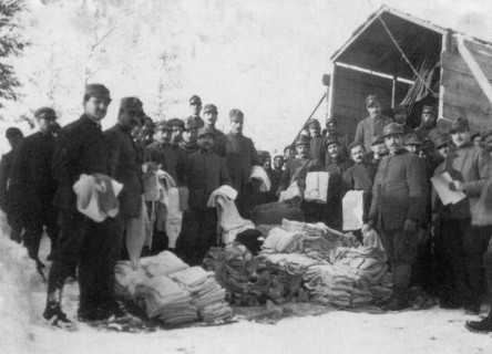 Distribution of gifts in Val Vanoi
