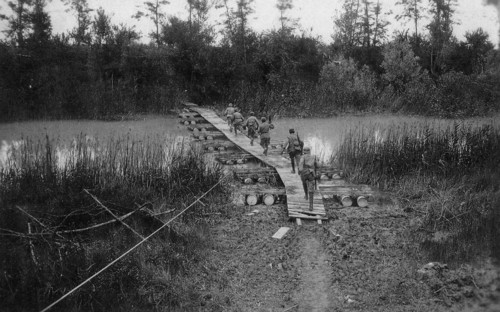 Footbridge over the river Sile