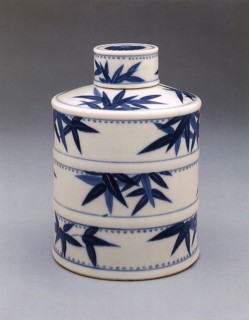 Porcelain Tea Caddy.