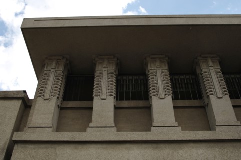 Frank Lloyd Wright