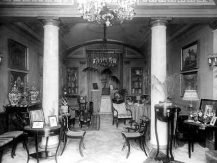 le salon de la villa martinez-gangi à palerme où riccardo wagner travaillait comme invité des princes gangi, fin du 19e siècle