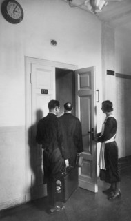 un thème qui intéressait particulièrement la tci était l'hébergement et la fonctionnalité du patrimoine hôtelier, dont elle conservait une importante documentation. l'hôtel touring de milan, ouvert en...